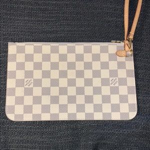 Louis Vuitton Neverfull GM Zippered Clutch